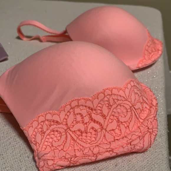 Victoria’s Secret Lined Perfect Coverage Bra - Picture 2 of 15